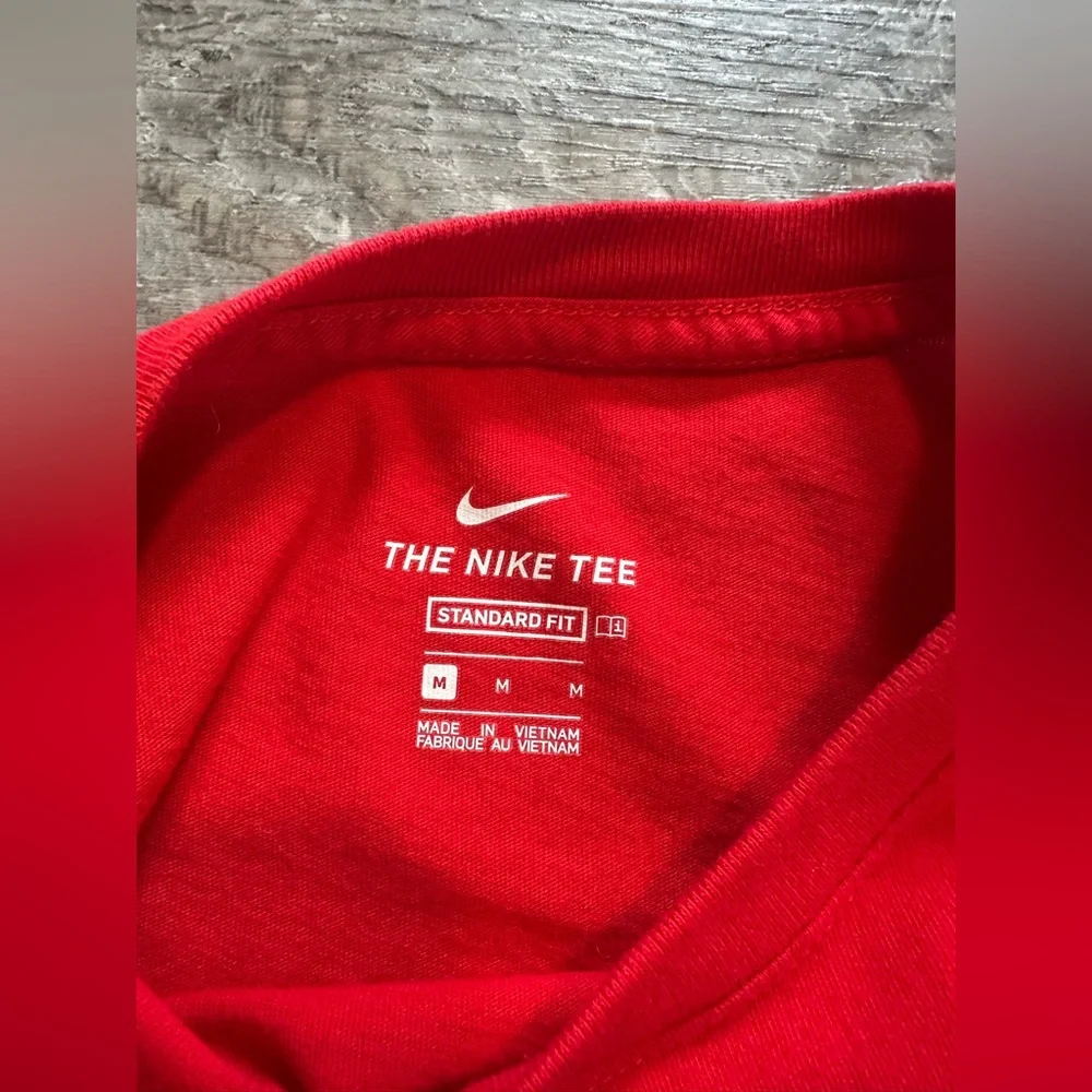 Nike -  Red Graphic Swoosh‎ Logos Short Sleeve Shirt - Youth Size Medium Cotton
